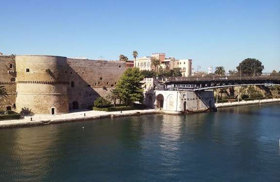 Ponte girevole - Taranto