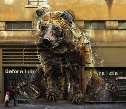Raw bear - quando i rifiuti diventano opere artistiche