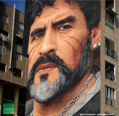 Un murale dedicato a Diego Armando Maradona - Napoli